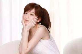 娱乐吃瓜王心凌是谁啊,她是如何成为娱乐圈焦点人物的？